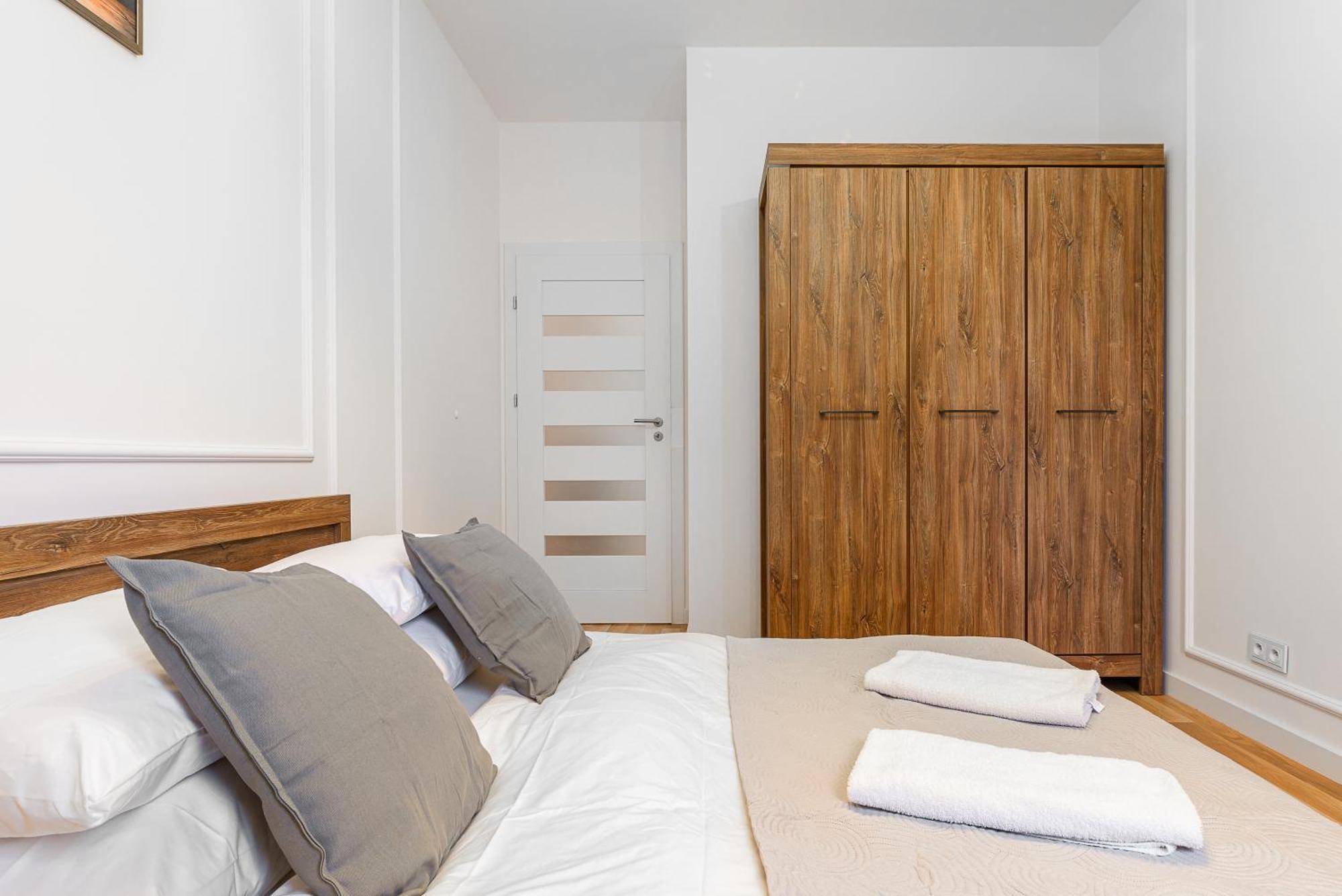 19 Dzielnica Kolejowa P&O Serviced Apartments 华沙 外观 照片