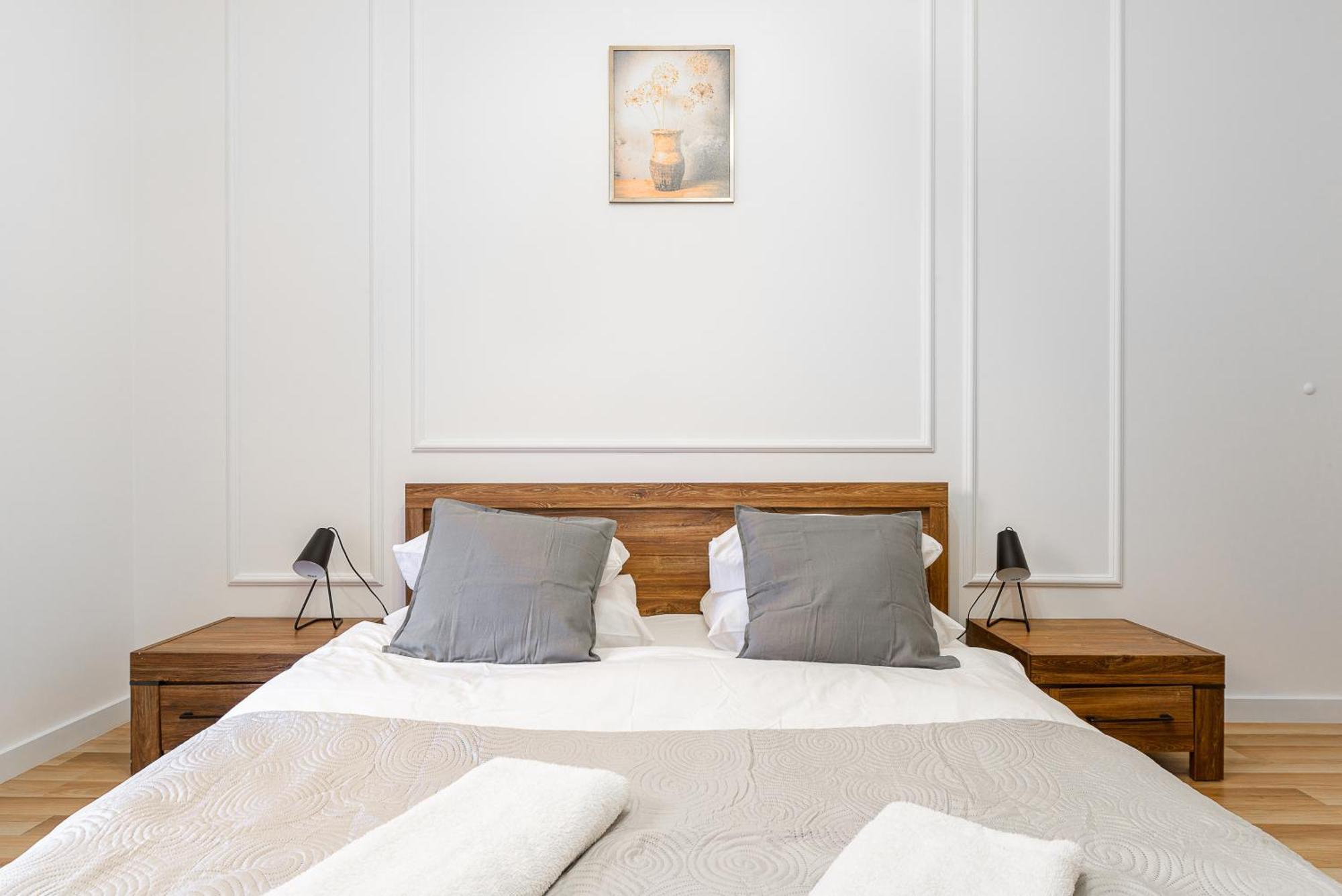 19 Dzielnica Kolejowa P&O Serviced Apartments 华沙 外观 照片